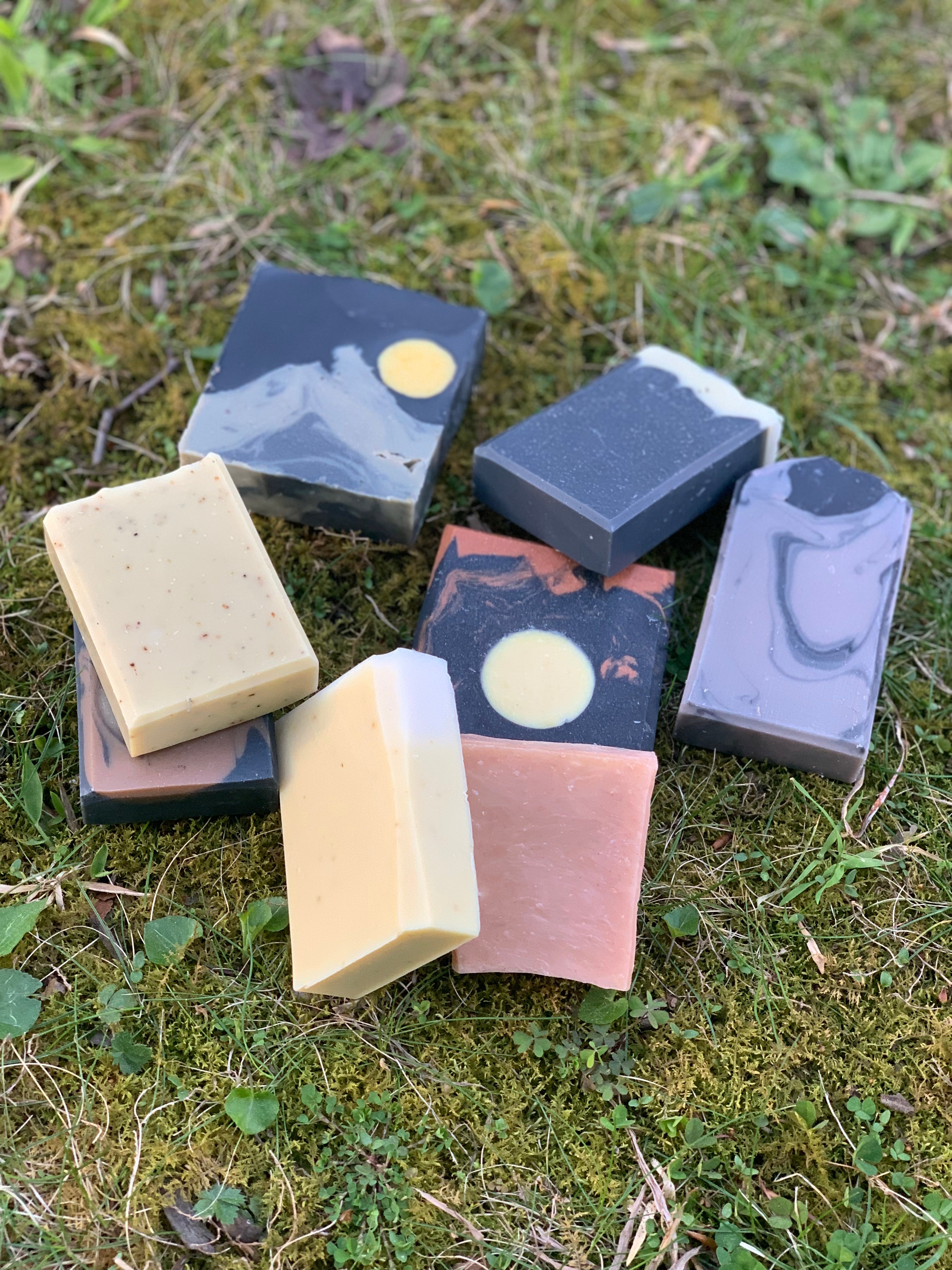 Misfits (discount section) Black Apron